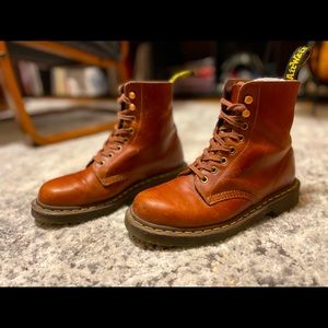 Doc Martens 1460 All-Weather in Tobacco Brown